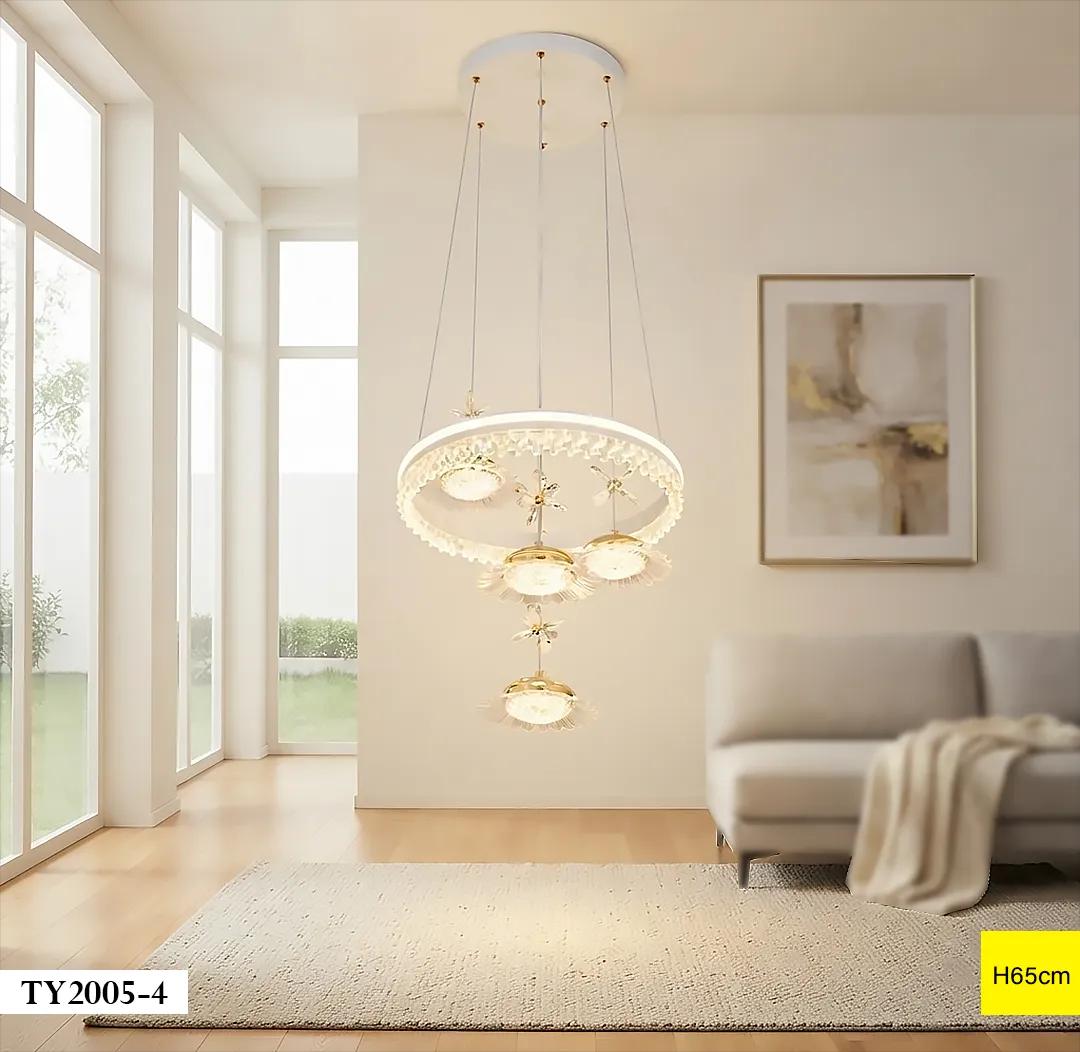 Lustre Suspendu Spirale À Anneau et Éléments Pendants – Image 1